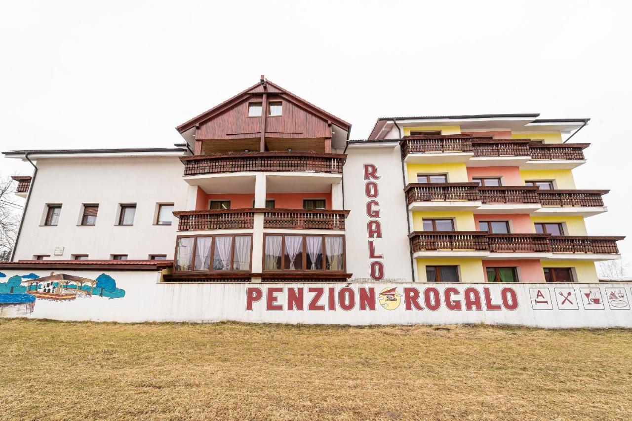 Rodinny Penzion Rogalo Mengusovce Exterior foto